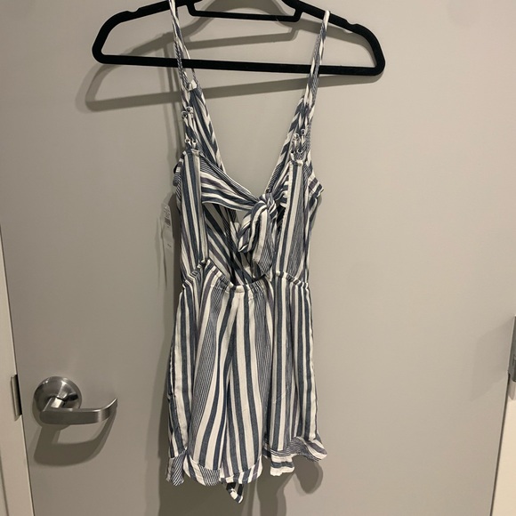 American Eagle Romper with Tie Back - Picture 2 of 6